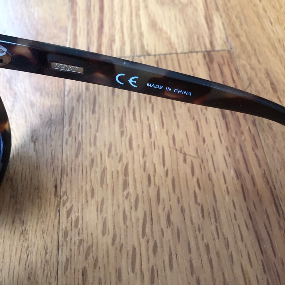 J Crew women’s sunglasses - Picture 4 of 8